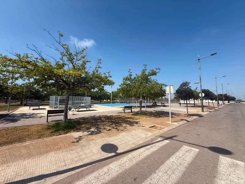 06 Parcela urbanizable junto al paseo 480M2